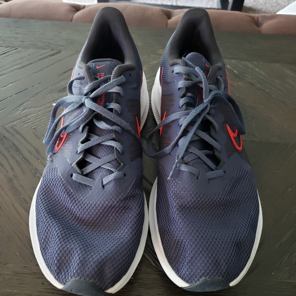Men's Nike Downshifter running shoes -13 - Picture 3 of 8